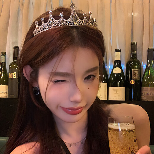 Miao Yijia Birthday Headwear Crown Headband Birthday Hat Decoration Girl Adult Birthday Scene Layout Internet Celebrity Photo Props Spire Princess Crown Silver