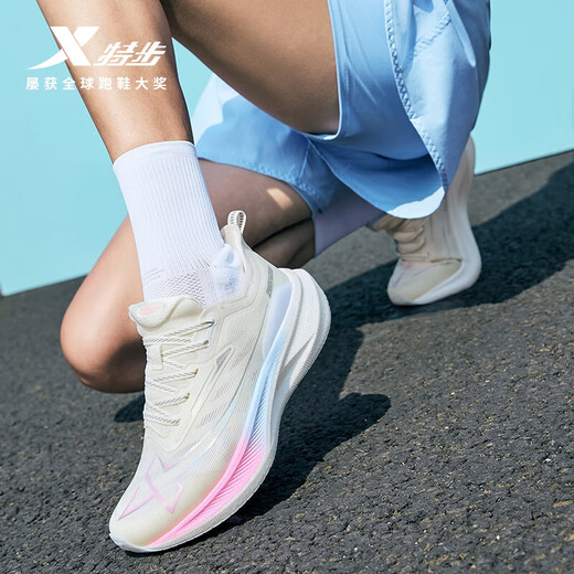 Xtep 2000 km second-generation running shoes for women, lightweight, wear-resistant, shock-absorbing, professional physical test, comprehensive training, marathon sports shoes for women, sail white/fluorescent cherry pink (Luo Ying Rainbow-women's model) 40