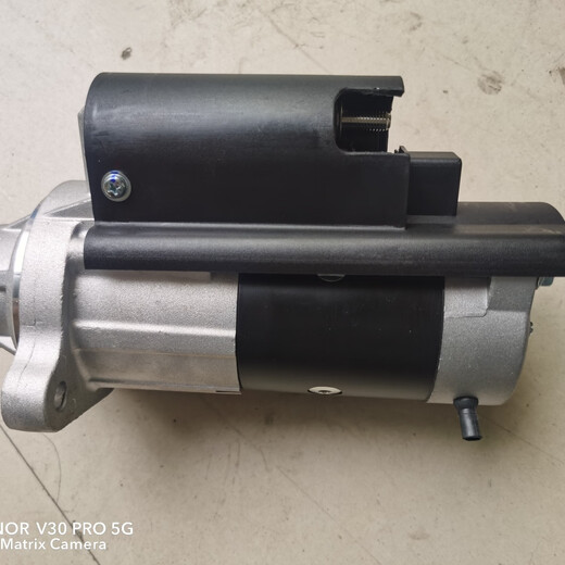 
Adapted to Anhui Cummins Ruijiet starter QDJ1391, supporting part number 1043100FE01