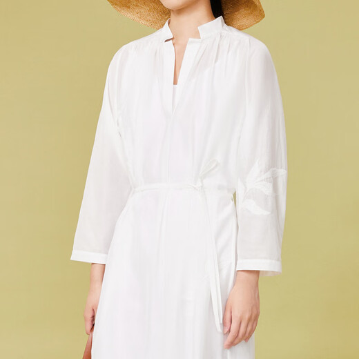 LESS summer solid color design sense flat embroidered long-sleeved dress simple white V-neck temperament dress 2O6G21760 100 white S