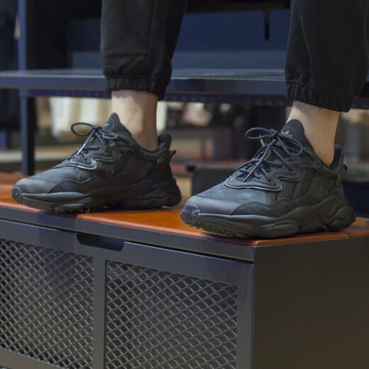 阿迪达斯（adidas）三叶草休闲鞋男鞋女鞋2025秋季新款OZWEEGO老爹鞋缓震防滑跑步鞋 GY9926/黑武士 36