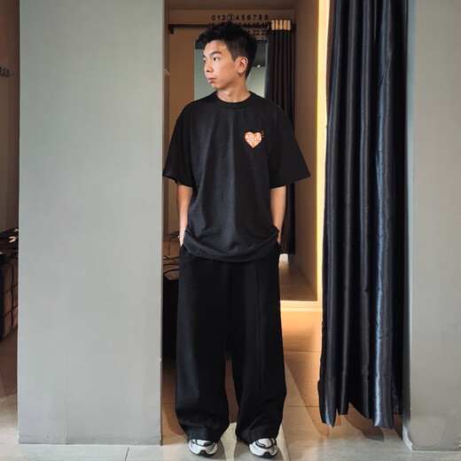 Haidiluo Année de serpent japonais T-shirt à manches courtes JJ Lin Men et femmes T-shirt T-shirt printemps et été 3937 Black S