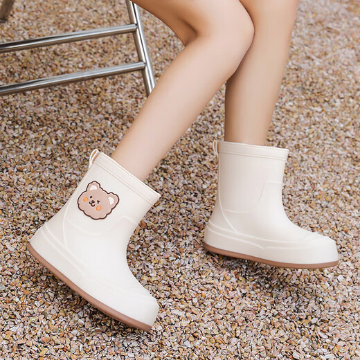 津炳胜时尚日系雨鞋女新款甜美可爱百搭外穿短筒雨靴户外防水防滑水鞋 可爱小熊米白色36码【配鞋垫】 L 尺码偏小一码丨往大拍一码