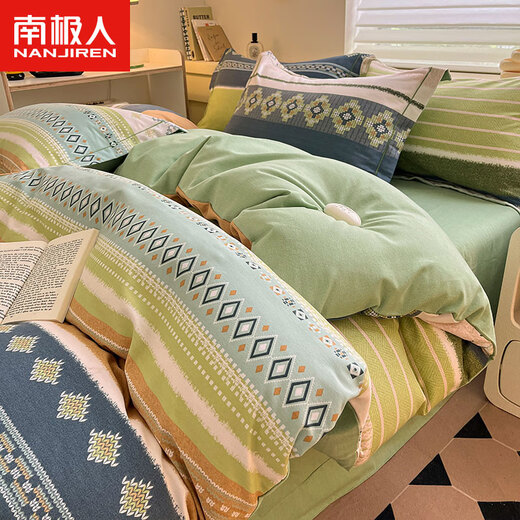 Antarktische Baumwolle pelzige vierteilige Set eingefleischte einfache Stil Pure Baumwoll-Quilt-Deckungs Schlafsaal Einbett-Quilt-Deckung Haushalt Doppelbett Damian [Verdicktes Fell] Blrk 2,0 m Blech Vier-Tiefe-Quilt-Abdeckung 220x240 cm