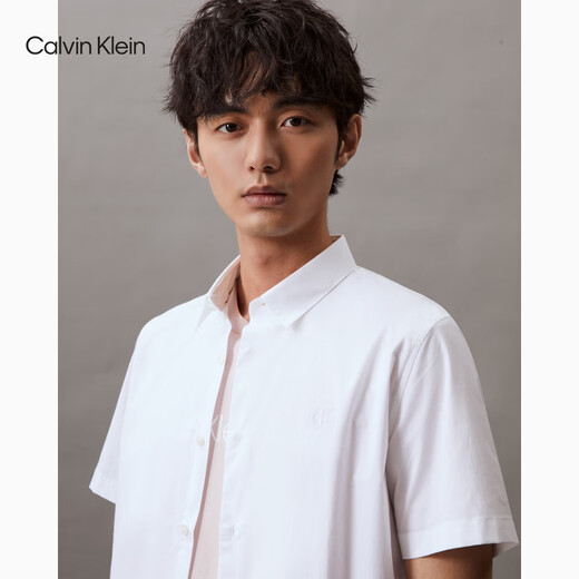 
Calvin Klein Jeans Summer Men's Leisure Commuter ck Embroidered Letter Comfortable Short Sleeve Shirt Jacket J324459 YAF-Moonlight White M