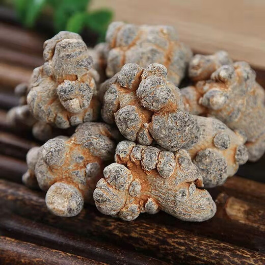 Sanqitou Authentische Yunnan Wenshan 20 Spring Sanqitou Ganze chinesische Heilmaterialien Trockenwaren, Spezialgrad Wild Field 7 neue Produkte 20 Sanqitou 250 Gramm