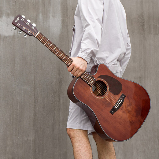SAGA (SAGA) SF830 Guitarra folclórica para hombres y mujeres Principiantes Guitarra avanzada de vele de luz [Agencia de inteligencia de guitarra] Color de registro SF830GC/Ángulo notificado/Luz brillante