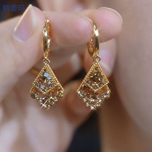 Techima's high-end temperament zircon rhombus earrings for female Internet celebrities, fashionable face-shaping earrings for girlfriend on Chinese Valentine's Day, golden earrings