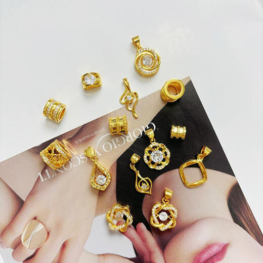 Olevo 18K gold pendant women's gold necklace single pendant single without chain Au750 gold clavicle chain single pendant 18k (diamond small waist)