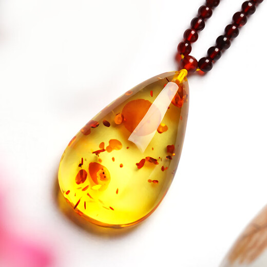 Yuan Baltic Amber Beeswax Flower Amber Pendant Women's Water Drop Flower Amber Sweater Chain Amber Necklace No. 2442