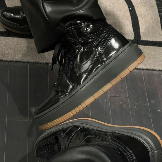 Nike (Nike) AJ1 Basketballschuhe Frauenschuhe Sommer neuer Air Jordan 1 High-Top-Polster-Turnschuhe Leichte Freizeitschuhe FB9894-001 AJ1 Black 36.5