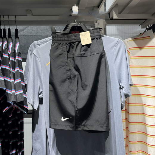耐克（NIKE）短裤男裤2025春季新款梭织透气休闲裤宽松工装裤学生五分裤中裤 DV9858-010黑色 XL