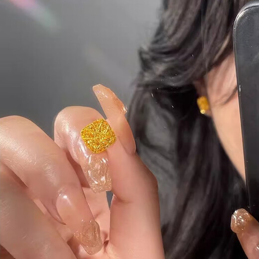 QMXD Vietnamese imitation gold brushed small sugar cube earrings for girls 2025 new style small fresh and high-end earrings for women sugar cube earrings