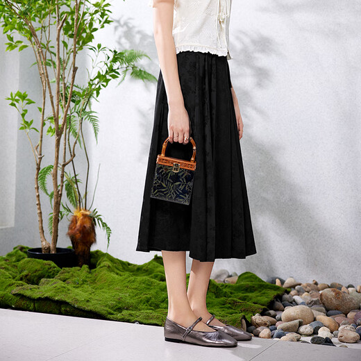 Betu Women's Summer New Style Skirt National Style Jacquard Tassel Decorative Pleated Skirt Women 2404X09 Black S