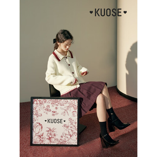 Color ancho (kuose) Red navidad suéter para mujeres 2023 Nuevo otoño e invierno dulce cuello de polo suéter de punto corto Cardigan de albaricoque s