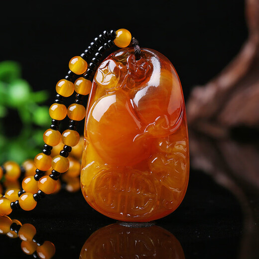 Fat Donglai's same style beeswax pendant Fu Lu Shou necklace water drop ethnic style amber old wax Ping An brand sweater for men and women Fu Lu Shou