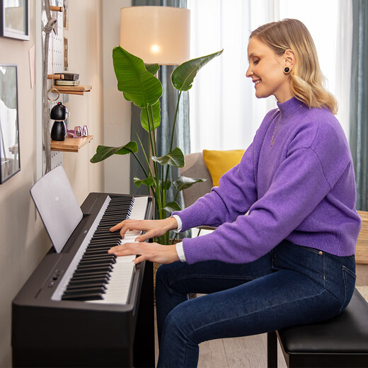 Yamaha (Yamaha) Elektrisches Klavier P145BTB Professional 88-Key-Hammeranfänger Hausunterricht intelligent tragbarer elektronischer Klavier P145BTB + Custom Holden Rack Drei Pedale + große Geschenktüte