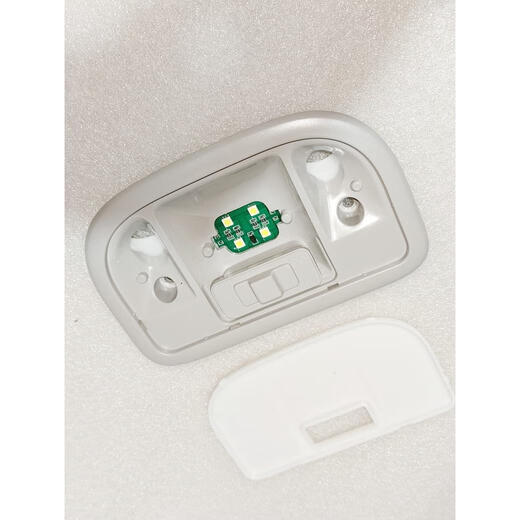 
Qushi (QUSHI) is suitable for Geely 09-17 Emgrand/rear ceiling light/reading light/indoor mid ceiling light assembly EC7/718/RV 09-13 grey original factory