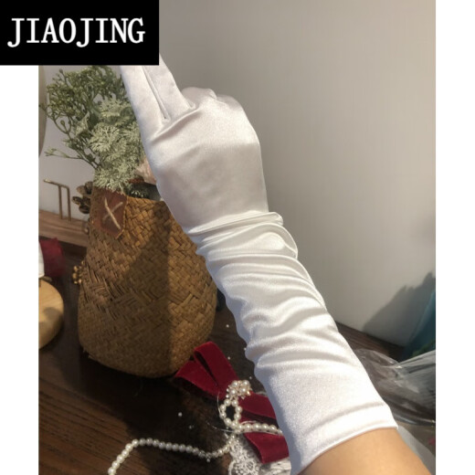 Jiaojing bridal gloves extended wedding bride bridesmaid velvet satin wedding dress dinner velvet gloves wine red black white black velvet 38 cm