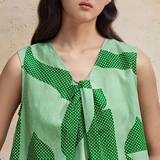 
Bobo [Mulberry Silk] Bobobo dot geometric shirt for women's summer new style shopping mall same sleeveless shirt BDR2HD1343 L14 forest green flowers L