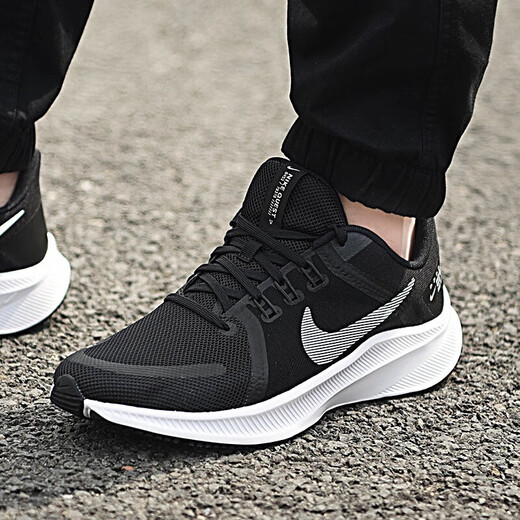 Nike Nike Men's Shoes Spring Sports Chaussures Quest 6 Mesh léger Mesh Houstable Casual Shoes Chores de course à usure d'amus