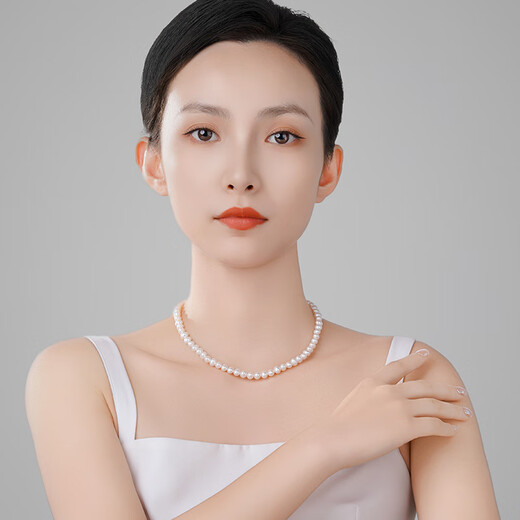 Tahitian Fangfei white freshwater pearl necklace, nearly round bright light 6-7mm fashion pearl bead chain bead string birthday gift