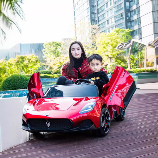 Ogulun Masala children's toy car four-wheel electric car can sit adults 1-6 years old large children's remote control car children's version four-wheel drive red