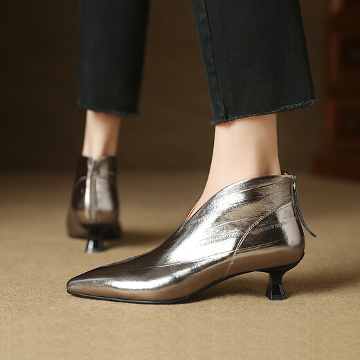 Asamachi French Elegant Pointed Sheepskin Short Boots and Ankle Boots for Women Spring White V-neck Nude Boots Deep Mouth Women's Shoes Commuting Women's Boots Gunmetal 38