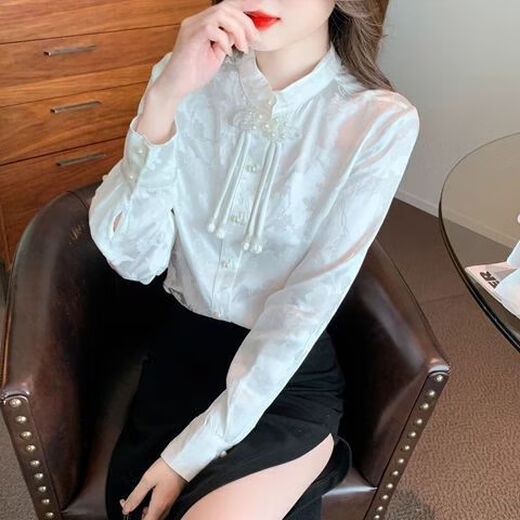 Top mit Pferdegesichtsrock Neues chinesisches Stil Chinese Style Busting Hemd für Frauen Herbst und Winter 2023 Temperament plus Samt plus weißer regulärer Stil 9902 L 2xl