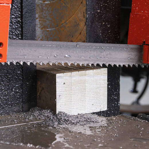 
Qiwang Band Saw Blade High-speed Hacksaw Blade Band Broadband M42 Bimetallic Band Saw Blade Thick Large Tooth Cutting Machine Metal Saw Blade 67X11150