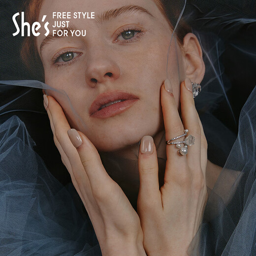 She s Akiko Barbie romantic glass rose ring niche design high-end ring hand jewelry birthday gift for women silver white H0 opening adjustable