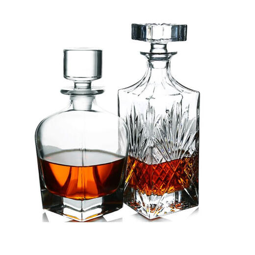 
European crystal glass wine bottle whiskey bottle foreign wine bottle wine glass with lid decanter wine utensil set wine pot 15868() 880ml
