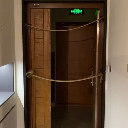 维诺亚铝合金垭口一体成型。原材料广东佛山自粘卫生间入户门 主图款