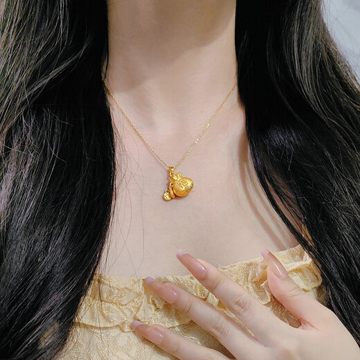 CAMPUSKINGLY Old Phoenix 999 Gold Copper Coin Blessing Bag Pendant for Women 2025 New Gold Necklace 520 Gift for Girlfriend Fashion Copper Coin Blessing Bag Necklace Same Style