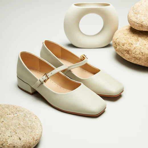 Clarks Chloe Sailun Series Женская обувь летняя легкая рот одиночная обувь Мэри Джейн Академия белая универсальная квадратная каблука маленькие кожаные туфли
