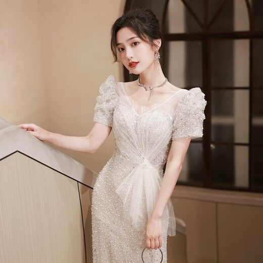 现宝莲鱼尾晚礼服裙女感亮片轻奢小众生日婚纱法式主持宴会气质 米灰色 M