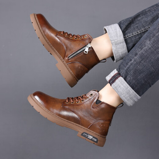 IIIBRO Invierno Top Capa de cuero de vaca Botas de nieve botas para hombres Zapatos de cuero para hombres calientes zapatos de algodón engrosados ​​de algodón 37 a 45 6627 marrón más terciopelo 40 (tamaño de cuero normal)