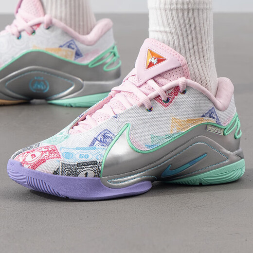 NIKE官方舰店男鞋 25夏新款LEBRON 22詹姆斯22比赛训练实战运动篮球鞋 FZ1098-100 40.5