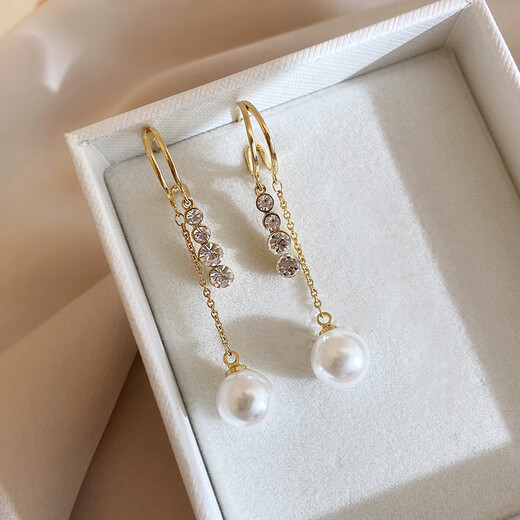 Yican Liu Yifei's same style imitation pearl earrings for women niche design high-end earrings 2025 new hot style versatile earrings Liu Yifei's same style pearl earrings