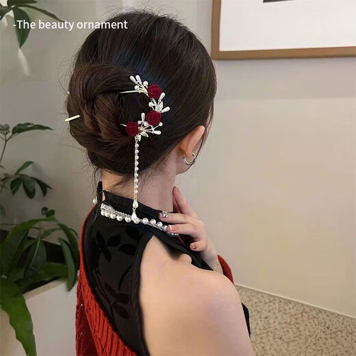 芠拉新款超仙红色玫瑰发簪新娘中式头饰U型簪子女流苏感发钗 三朵红玫-二齿A14-304