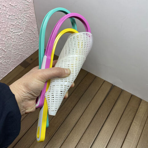 山头林村康丽雅 3523 熟胶塑料苍蝇拍 长柄竹柄手动苍蝇拍子 颜色随机 竹柄塑料头