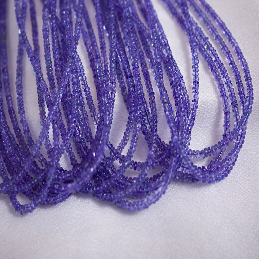 Lierui Caibao DIY natural bracelet necklace, high-quality ring surface, high-transparency ice species, special-grade purple tanzanite bracelet necklace, special-grade high-ice tanzanite bracelet, silver chain 15.5+3