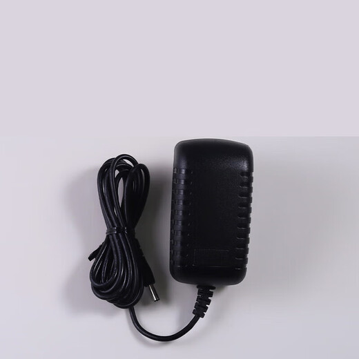 45544/9898 / EV3 Alimentation de batterie au lithium 8887 Charger 10V Universal 10V1A-700MA Adaptateur 10V Alimentation / 1 mètre Fil / Interface 3.5