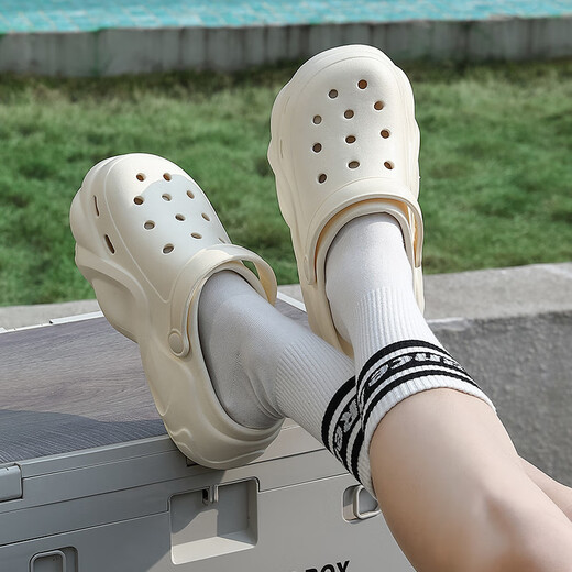 Hongdou Summer Outdoor 2025 Nouveaux chaussures de trous pour femmes extérieures Salle d'opération épaisse semelle anti-glissée Anti-odor infirmière Baotou Baotou Beebai 37-38 [Taille standard longueur interne 240 mm]