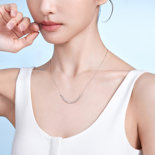 Lukfook Jewelry Platinum 950 Bungee Beads Platinum Necklace Set Price G07TBPN0014 3.78g (including labor cost 386 yuan)