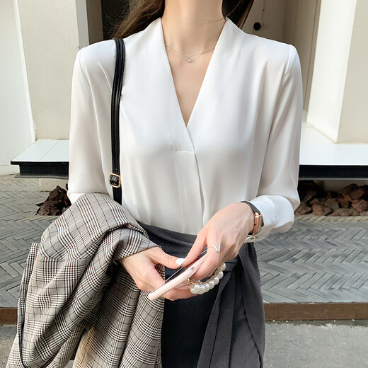 Plain brocade white shirt women's professional formal wear spring and summer long-sleeved loose white shirt women's suit with flight attendant interview top pure white long-sleeved V-neck shirt one size
