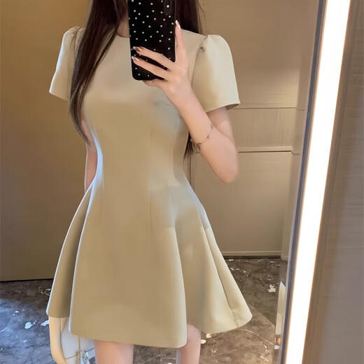 Lan Lianshu French dress skirt for women autumn 2025 new small slim Hepburn style small fragrant skirt French waist short-sleeved dress Green One size fits all Recommended 110Jin Jin is equal to 0.5kg within