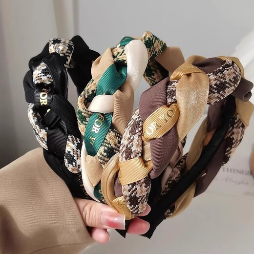 Tang Funi headband women's 2024 new style high-end foreign style fashionable headband high cranium top going out versatile pressure hairpin face wash headwear green twist headband