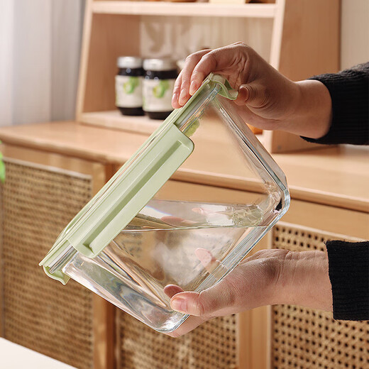 Genasi large-capacity refrigerator crisper microwave glass sealed jar pickled vegetable jar pickled pepper chicken feet storage box 2.4L