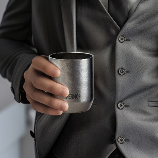 膳魔师（THERMOS）观象系列钛杯桌面杯高档礼盒装桌面办公水杯商务定制生日礼物TCTI 岩石 280ml